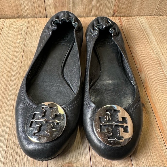 Tory Burch Claire Ballet Flat Black‎ Silver Hardware Size 7.5 capsule minimalist - Picture 1 of 8